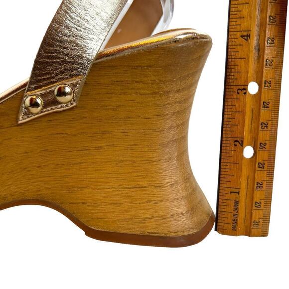 SCHUTZ Lansy Buckle Ankle Strap Wooden-sole Platform Sandals in Gold Size 9.5 - Picture 11 of 13